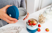 Vooraanzicht van Kambukka Snack Container 75ml White Waterfles