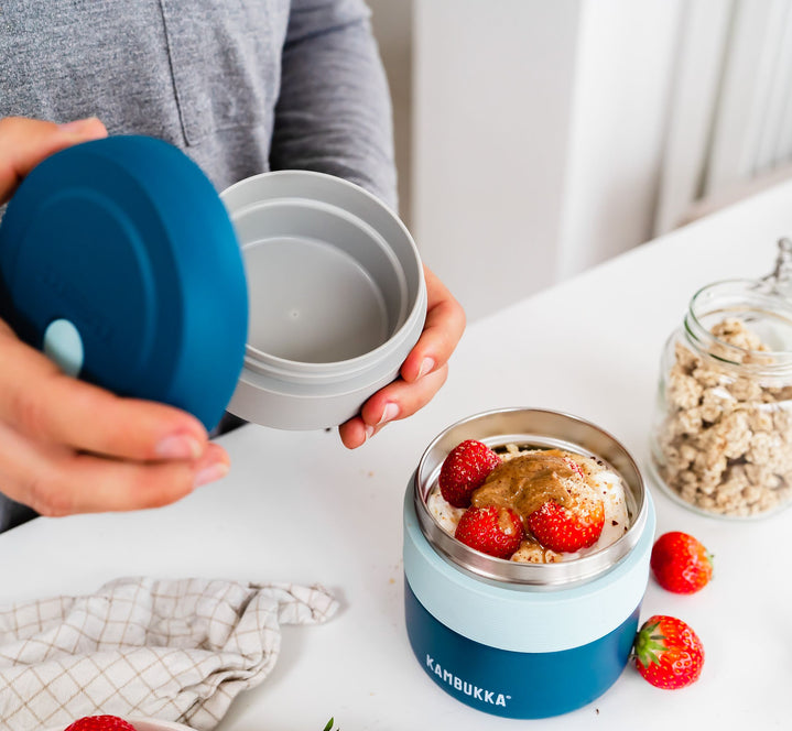 Vooraanzicht van Kambukka Snack Container 75ml White Waterfles